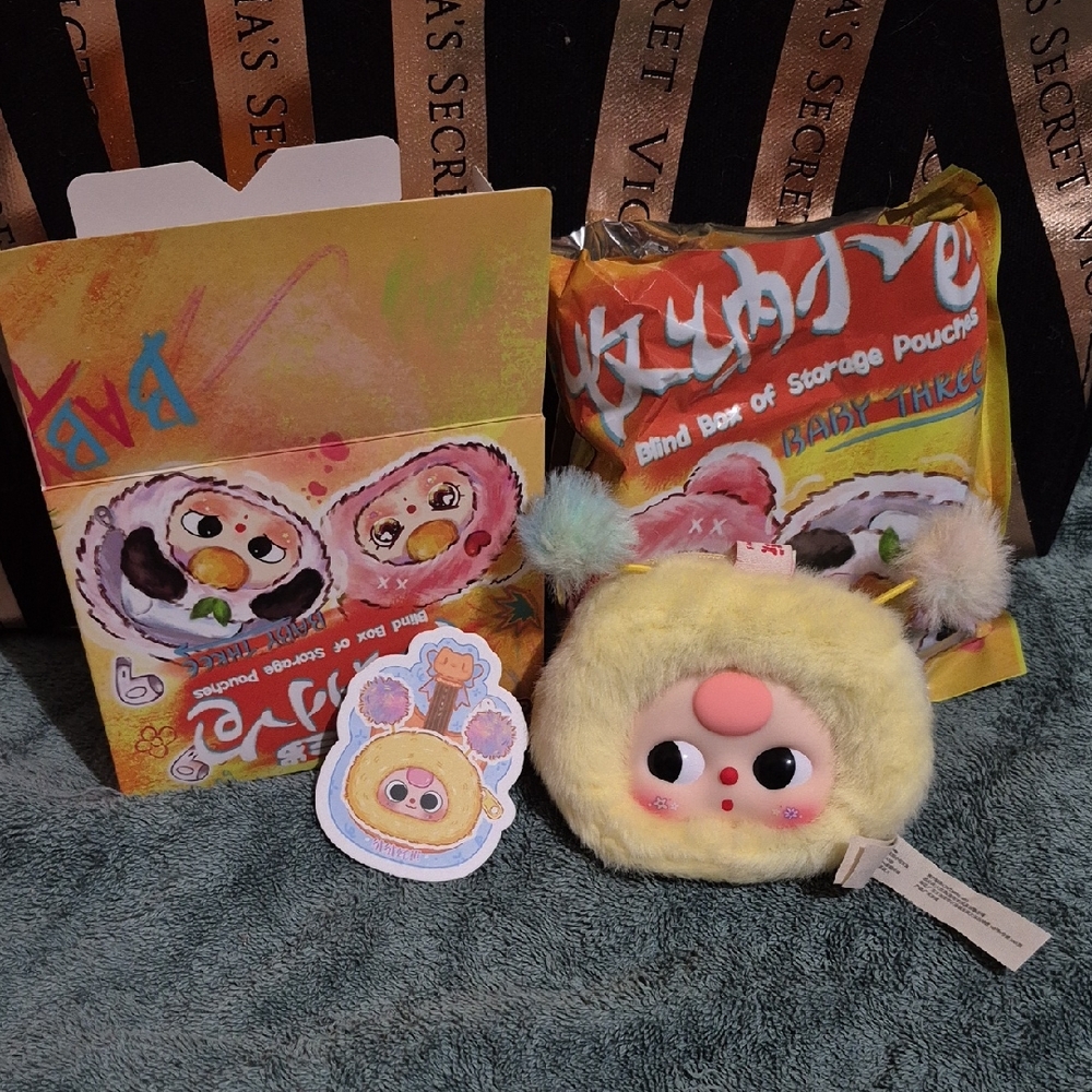 Pom-Pom BEE - BB3 Plush Storage Pouch Keychain